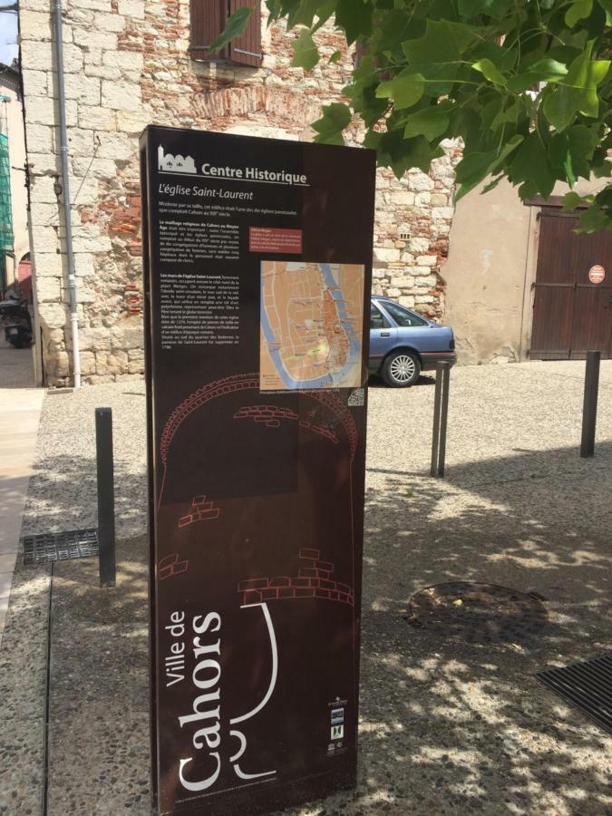 Duplex 70 M2 Balcon Coeur Historique Cahors Apartment Bagian luar foto